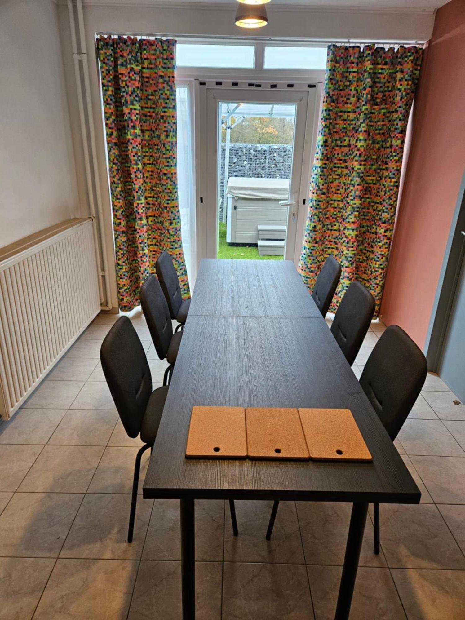 Wine & Pork - Les Brulins Apartment Resteigne